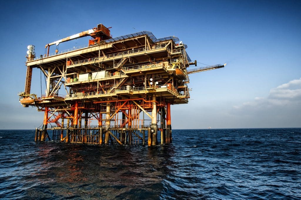 Ai grandi petrolieri non serve più mentire con la "storia del green". Non cambieranno mai... | Elettronauti.it