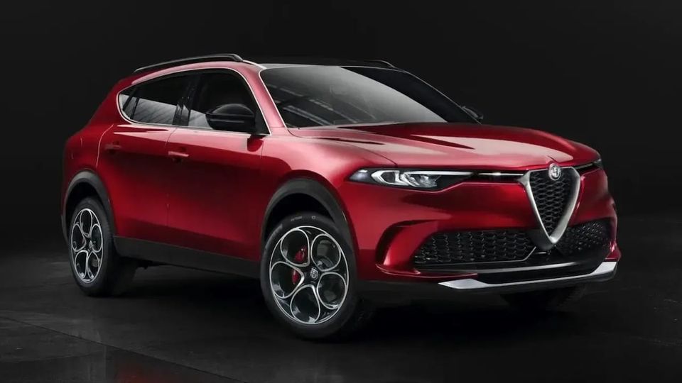 L’E-SUV di Alfa Romeo cerca nomi