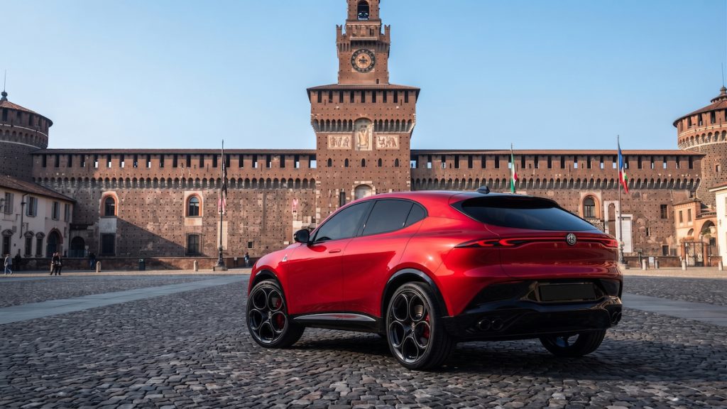 Alfa Romeo prepara il nuovo SUV del 2027, arriverà anche la versione elettrica? | Elettronauti.it