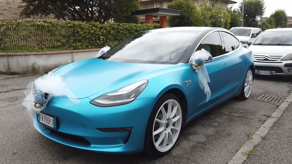 Alita - Tesla Model 3 Performance di Matteo Valenza