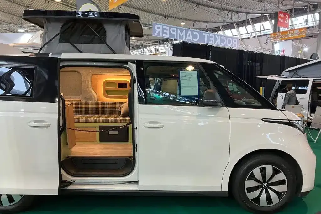 VW ID. Buzz - prima conversione in Camper | Elettronauti.it