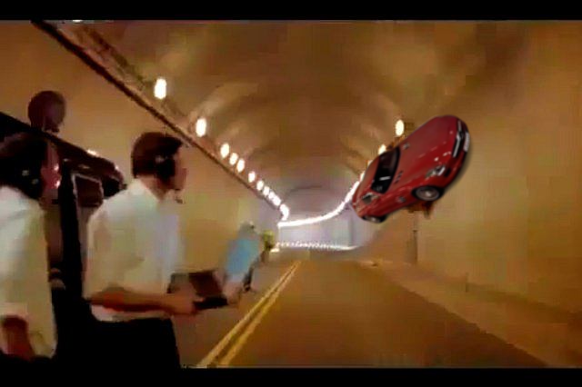 Voyah Passion S: loop nel tunnel come Schumacher | Elettronauti.it