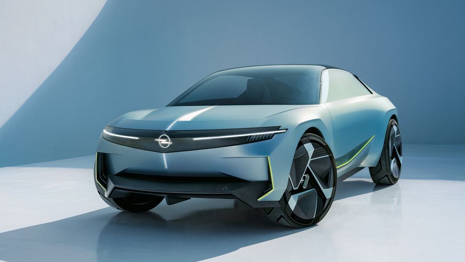 Opel Experimental concept, la nuova generazione del marchio tedesco