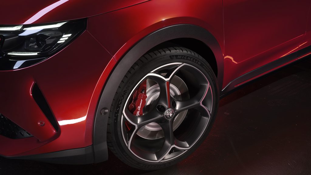 Alfa Romeo Milano - Rivelata la versione definitiva. | Elettronauti.it