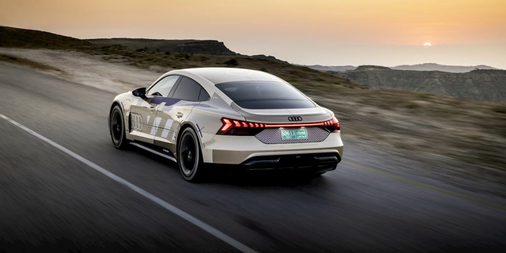 Audi presenta la nuova e-tron GT sportiva con la potenza della Porsche Taycan Turbo | Elettronauti.it