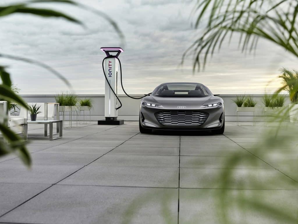 L'Audi A8 EV di nuova generazione, molto probabilmente prenderà spunti dal concept Grandsphere | Elettronauti.it
