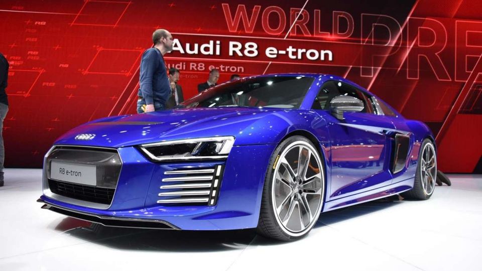Audi R8 e-Tron Blu