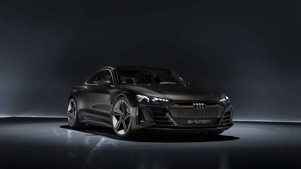 Audi RS e-Tron GT Marrone Anteriore