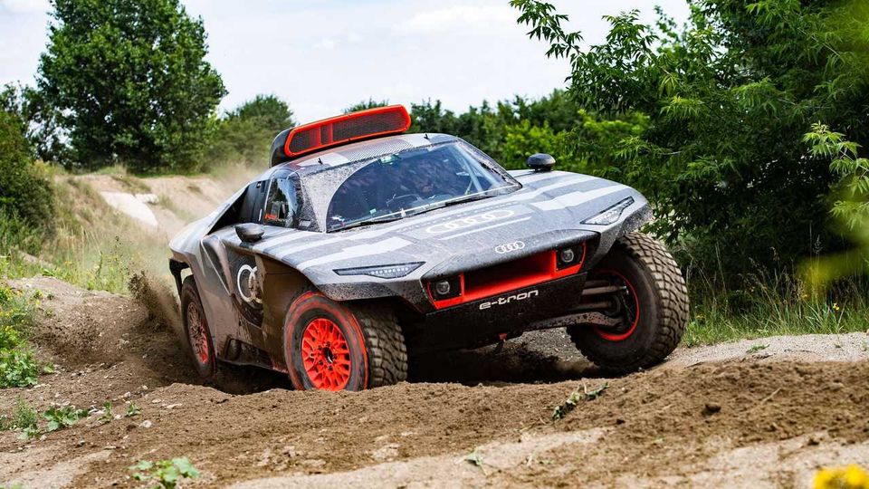 Audi RS Q e-Tron Anteriore