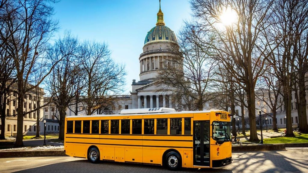 Questo scuolabus elettrico ha un'autonomia di 480km | Elettronauti.it