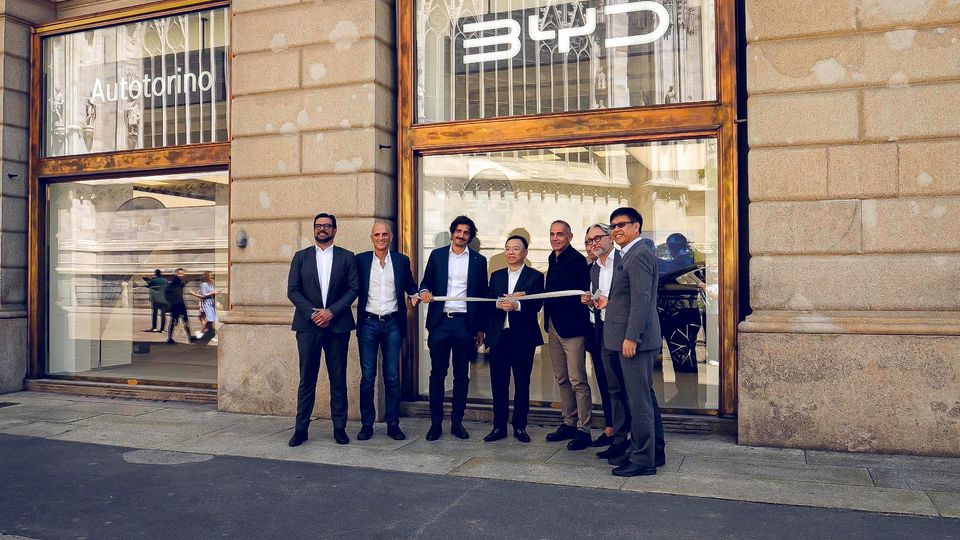 Autotorino e BYD aprono centro a Milano