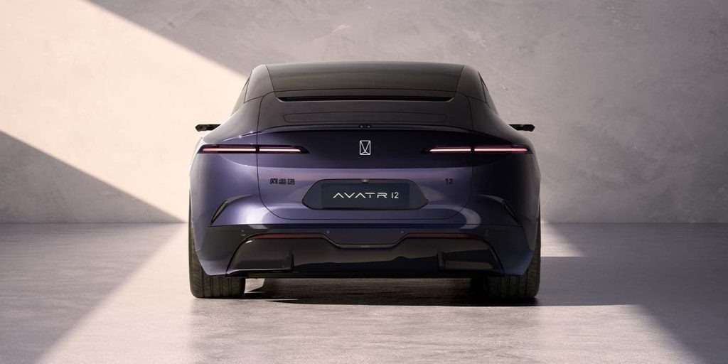 La startup premium EV di CATL e Huawei, annuncia il lancio in Europa della propria berlina. | Elettronauti.it