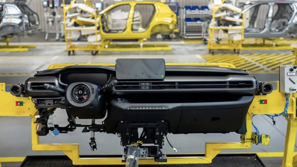 Stellantis inizia la produzione della Jeep Avenger in Polonia | Elettronauti.it