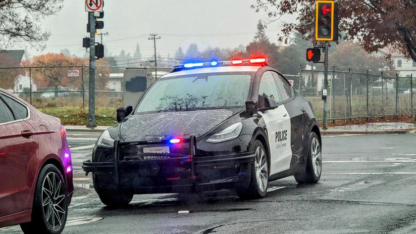 Tesla police | Elettronauti.it