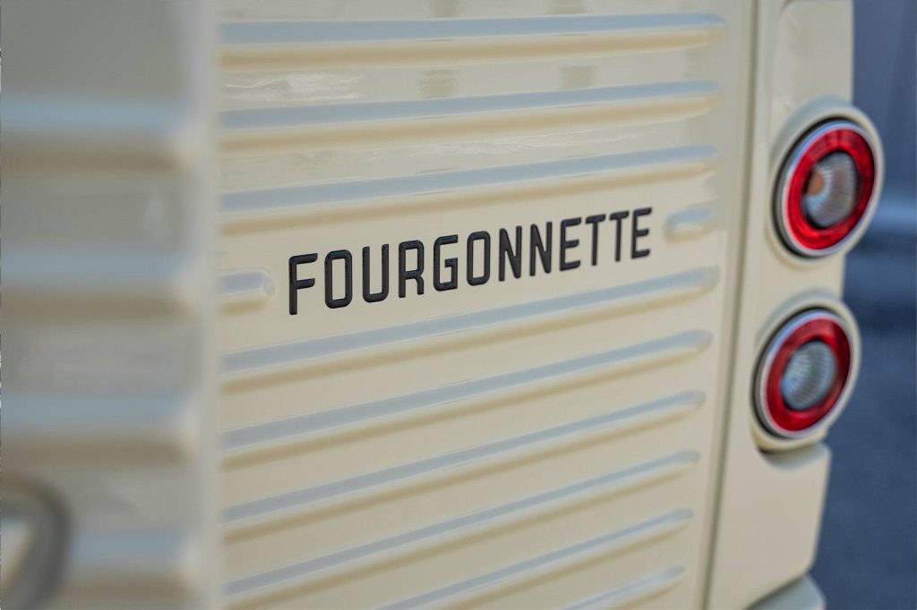 Citroën 2cv fourgonette 2023 | Elettronauti.it