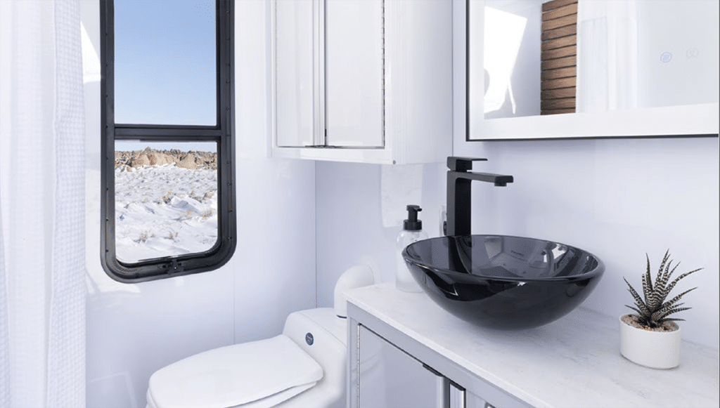 La caravan solare di Living Vehicle - ha più energia di quella delle nostre case | Elettronauti.it
