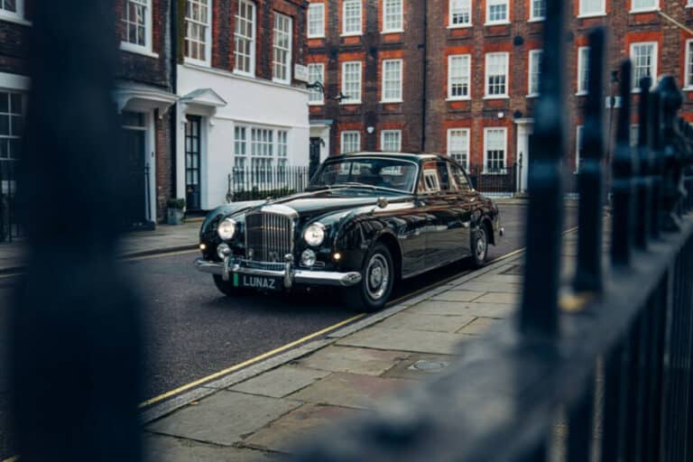 Lunaz reinventa la Bentley S2 Continental come un veicolo elettrico | Elettronauti.it
