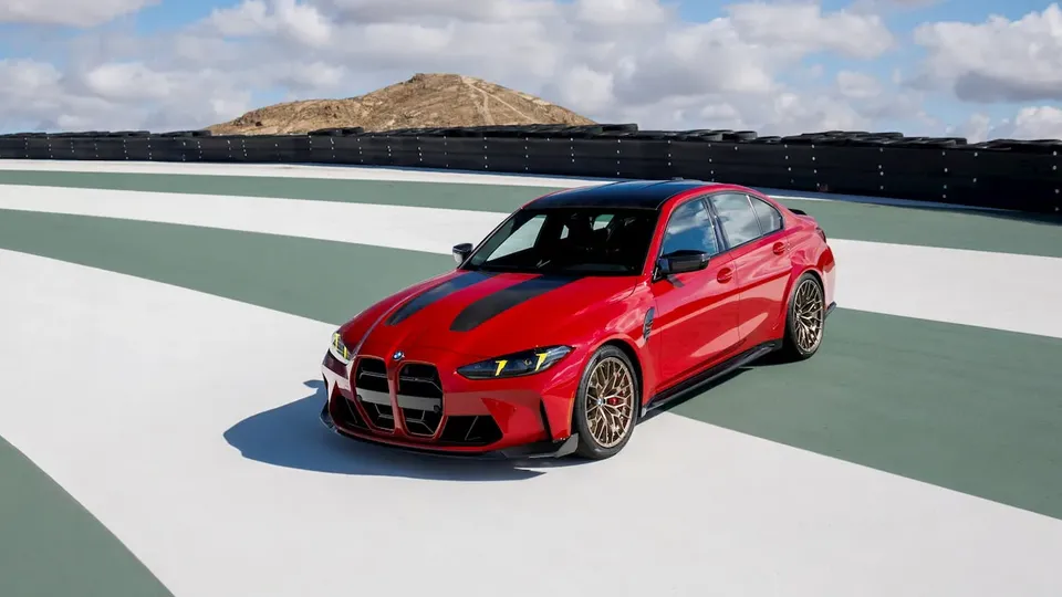 BMW M3 elettrica: addio al motore termico
