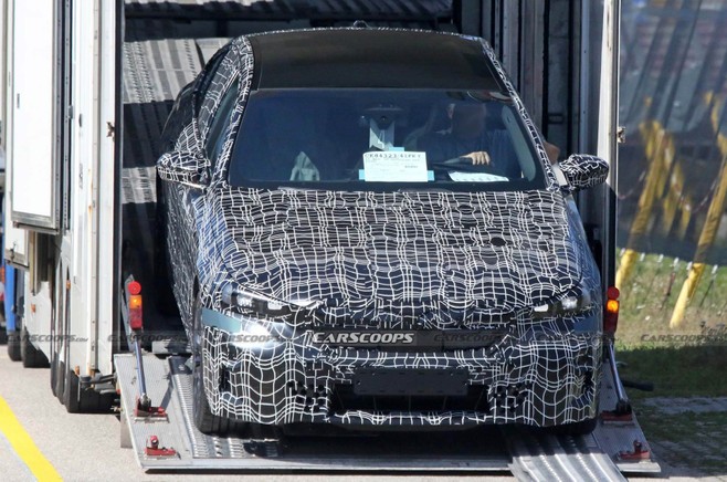 BMW i5 M60 Anteriore | Elettronauti.it