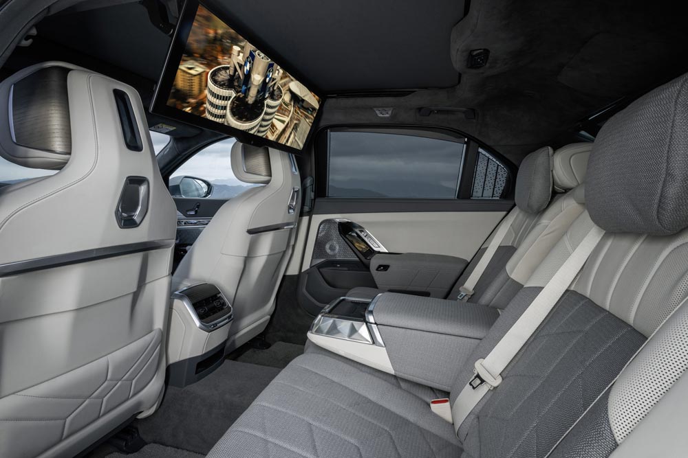 BMW i7 2027: batteria nuova e tecnologia Neue Klasse | Elettronauti.it