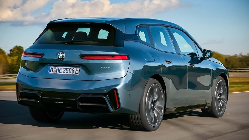 BMW EV aumentano l'autonomia: la iX Drive 2026 raggiunge i 586 km | Elettronauti.it