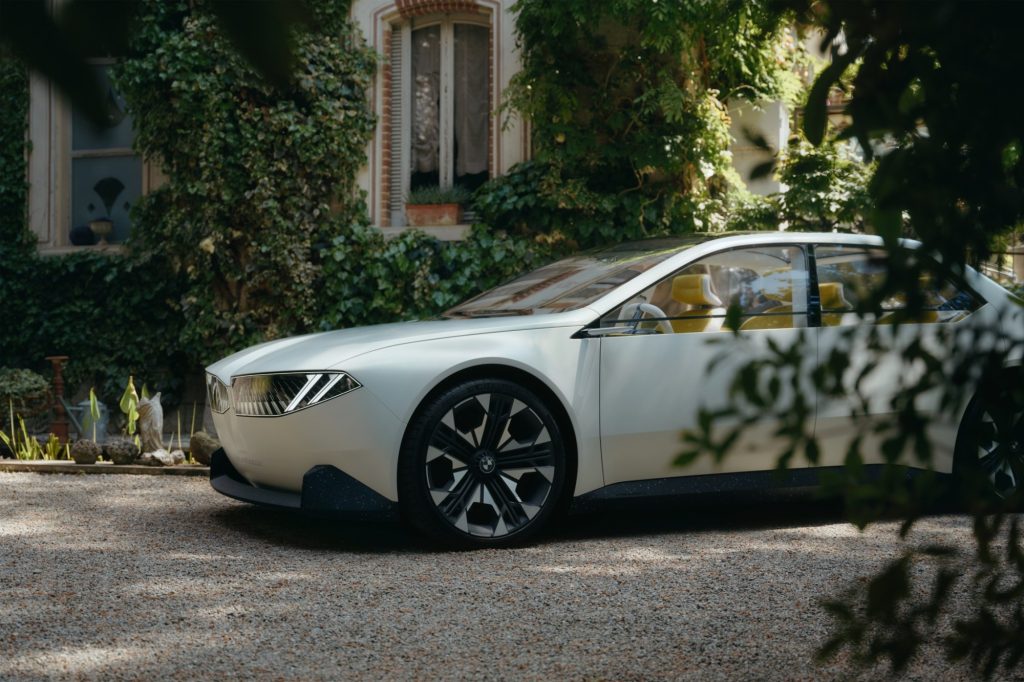 La prima Neue Klasse EV di BMW è appena uscita dalla catena di montaggio | Elettronauti.it
