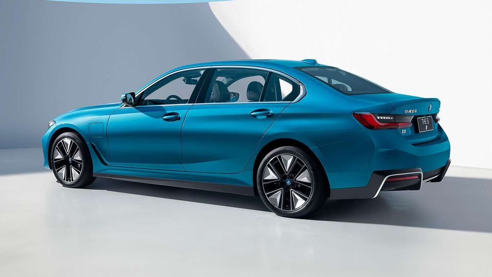 bmw i3 nuova generazione laterale