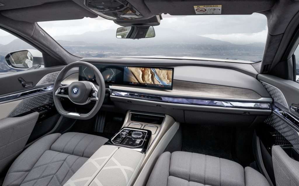 BMW i7 interni