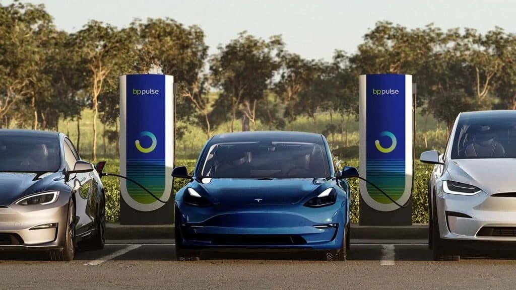 BP - Tesla supercharger v4 | Elettronauti.it