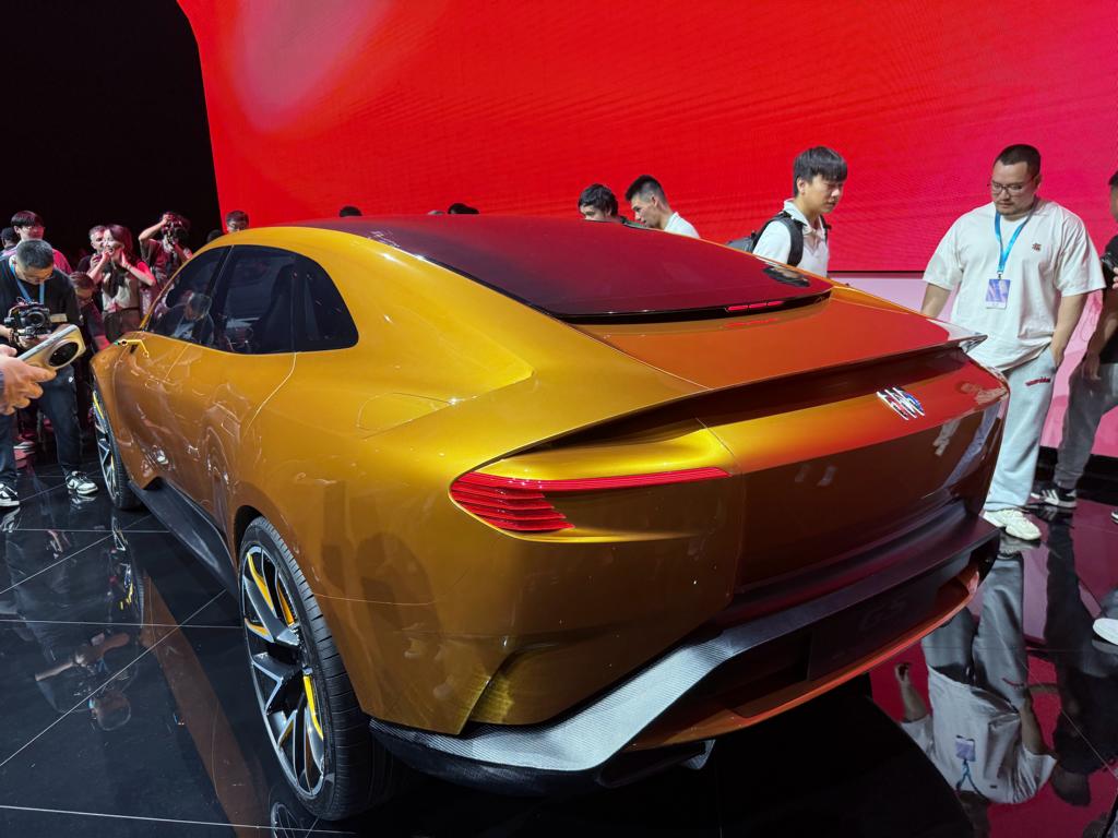 Buick ELECTRA GS: Il Ritorno di un Icona Elettrica | Elettronauti.it
