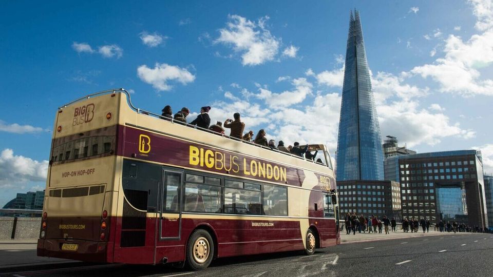 Retrofit, i bus rossi londinesi diventano elettrici