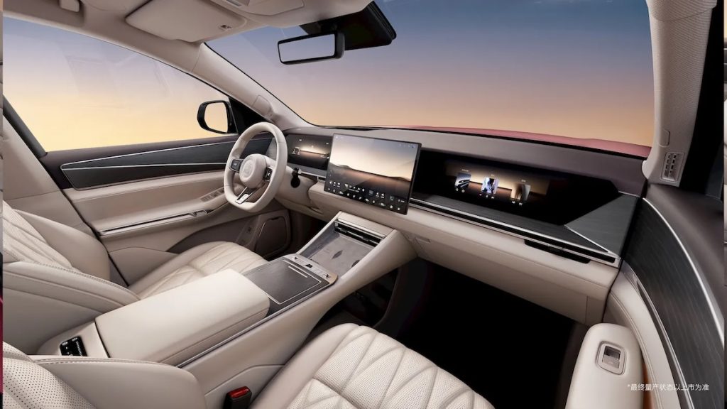 BYD Great Tang: SUV elettrico top fino a 820 km | Elettronauti.it