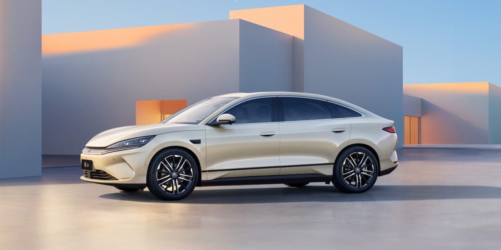 Qin L EV di BYD con nuova tecnologia di guida intelligente  ha un prezzo che sorprende! | Elettronauti.it