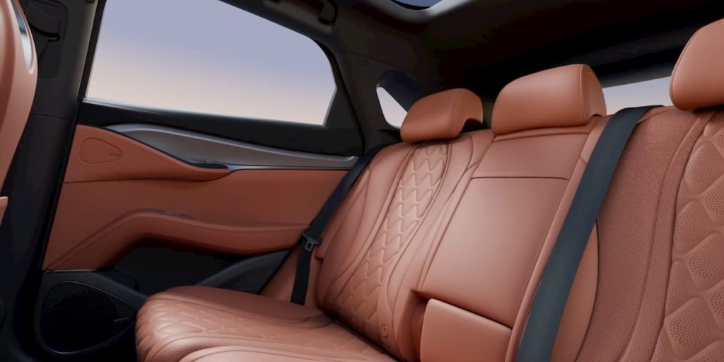 BYD presenta il lussuoso interno del SUV elettrico di medie dimensioni Sea Lion 07, destinato a rivaleggiare con la Model Y di Tesla | Elettronauti.it