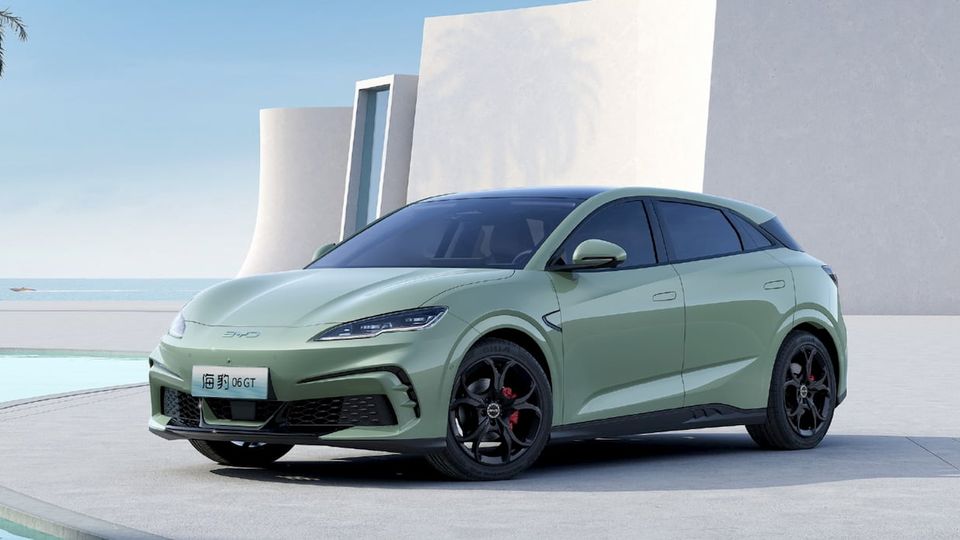 La nuova hot hatch elettrica Seal 06 GT di BYD è in arrivo a partire da 21.000 dollari
