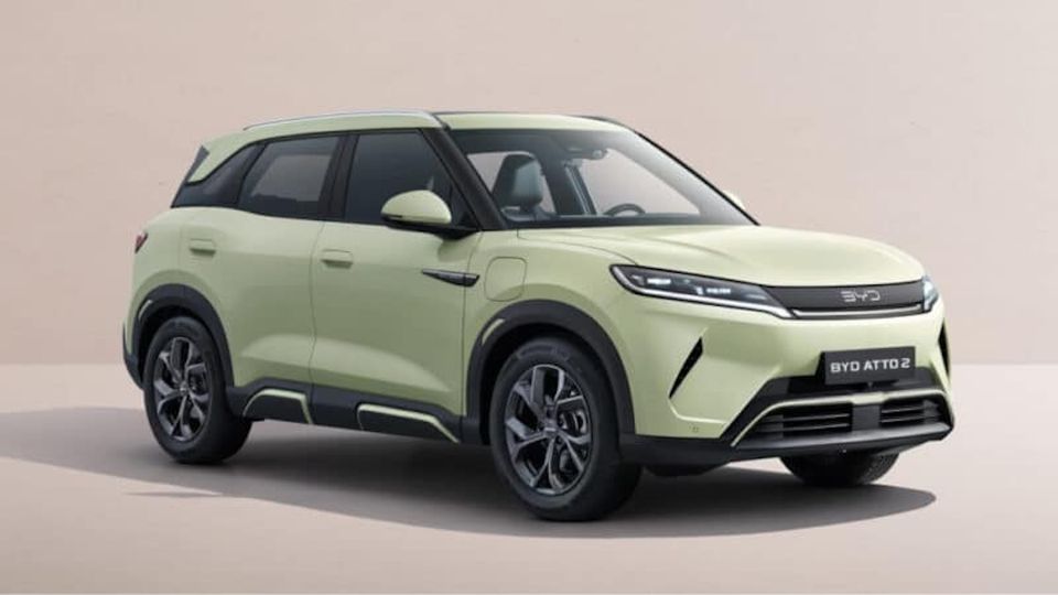 l SUV elettrico BYD Atto 2 concorrente diretta della Volvo EX30
