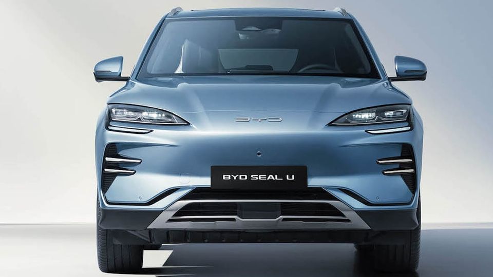BYD lancia la sua nuova Seal U in casa Volkswagen per competere con la ID.4.
