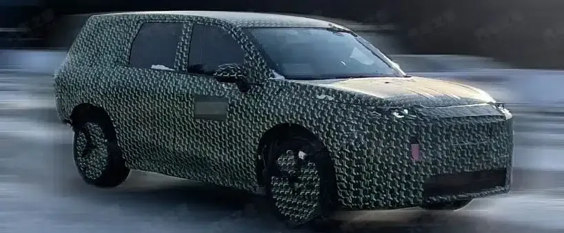 Leapmotor C16 LWB, prime foto del SUV elettrico allungato | Elettronauti.it