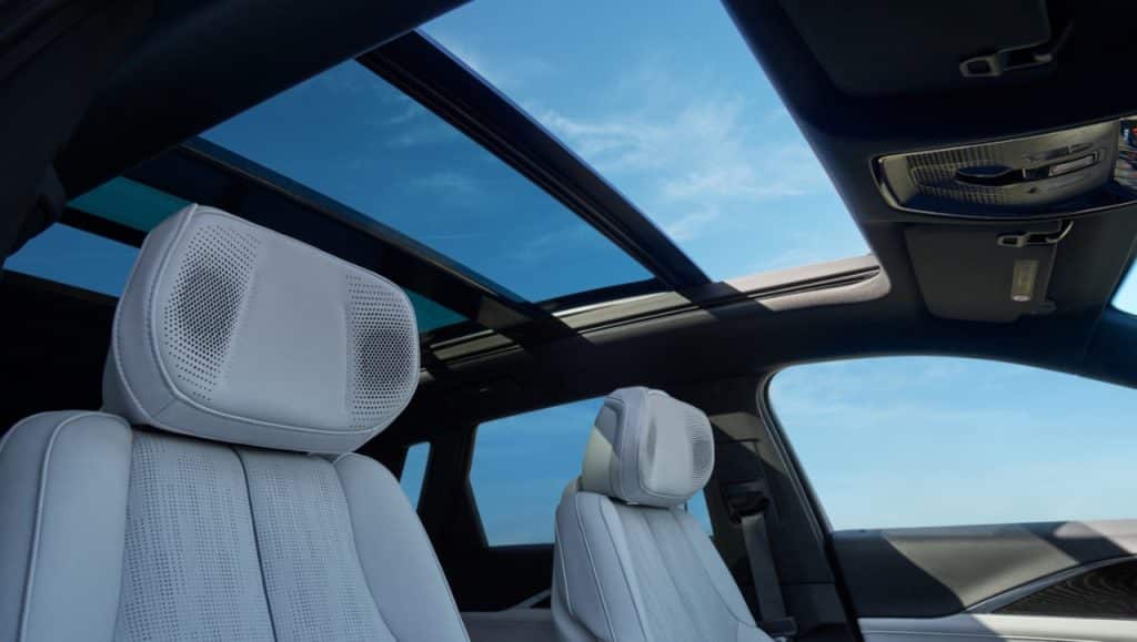 GM abbassa i prezzi della Cadillac Lyriq in Cina dopo l'offerta ID.3 di VW | Elettronauti.it