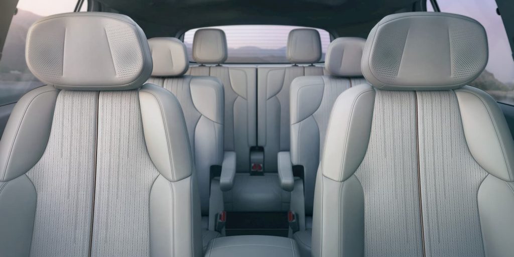 l Nuovo SUV Elettrico Cadillac Vistiq: Lusso, Innovazione e Versatilità | Elettronauti.it