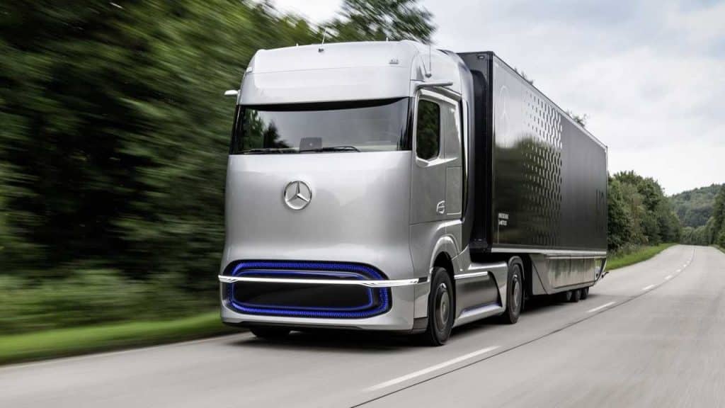 Riflessione sui camion elettrici e record per Scania | Elettronauti.it
