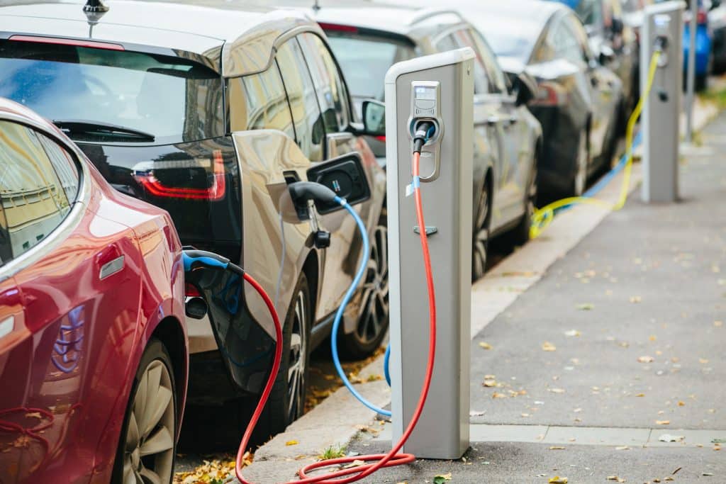 colonnina ricarica auto elettriche - Elettronauti.it