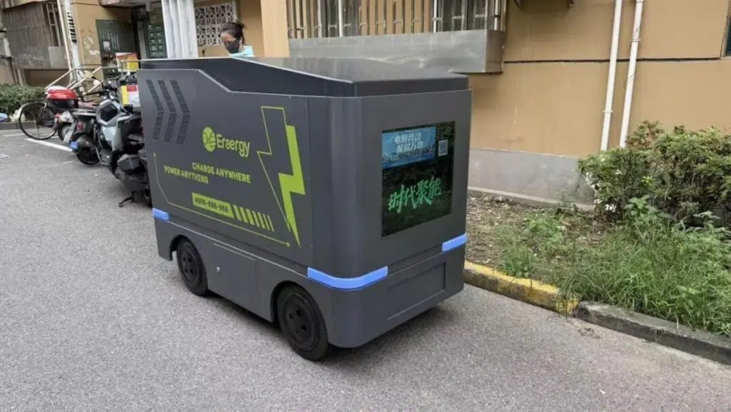 Robot ricarica mobili: la svolta per i parcheggi in Cina | Elettronauti.it