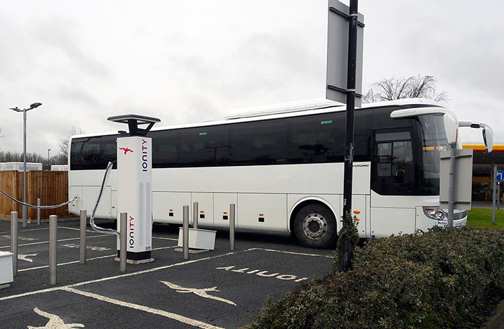 Flixbus, il bus da 281 kWh: autonomia, ricarica ed interni | Elettronauti.it