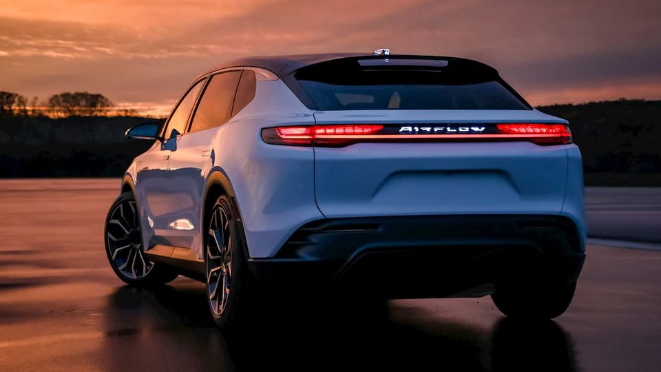 Chrysler dichiara che il suo primo EV aprirà una nuova strada, il concept Airflow era solo l'inizio