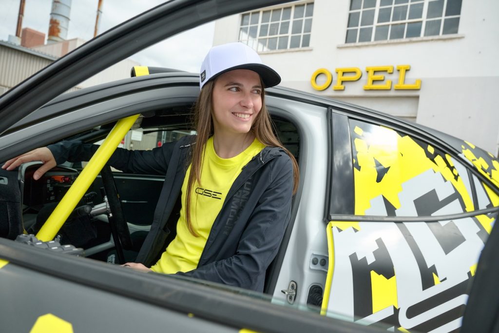 Opel Mokka GSE Rally: parte la stagione 2026 | Elettronauti.it