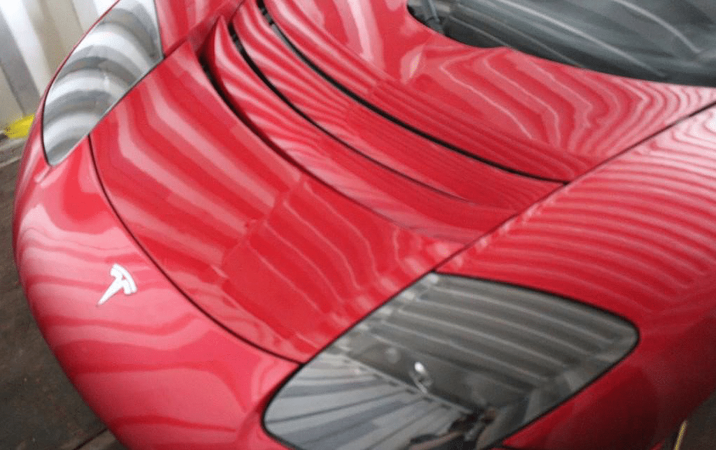 Sono in vendita tre nuove Tesla Roadster trovate in un container cinese | Elettronauti.it