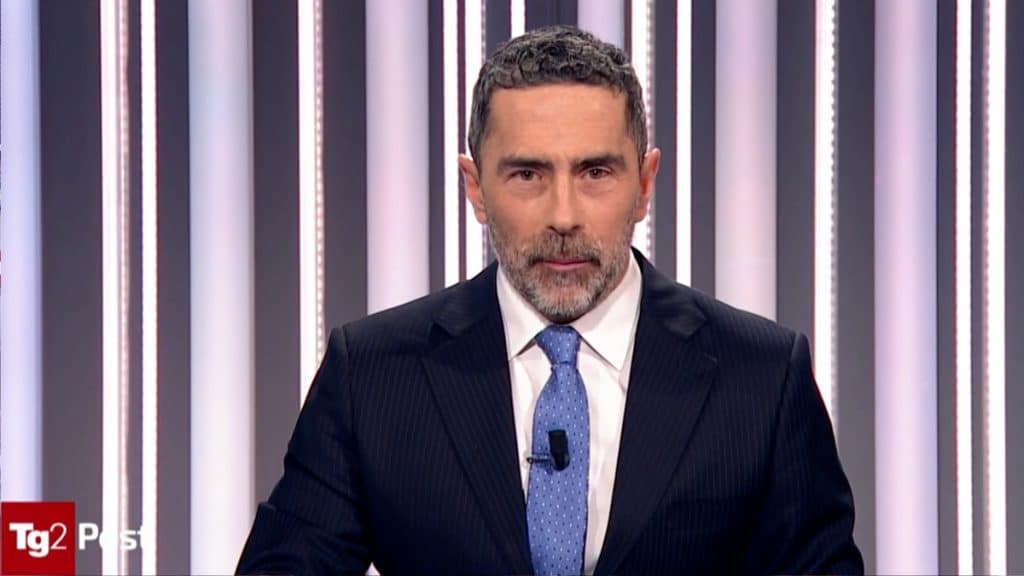 TG2 Post - Auto elettrica e suoi limiti- Tra disinformazione e retorica | Elettronauti.it