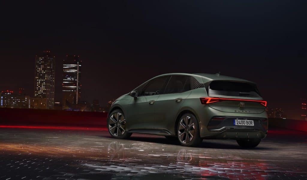 Cupra Born Impulse+ 2026: due motorizzazioni e fino a 571 km | Elettronauti.it