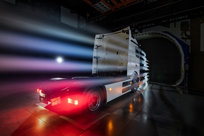 Tutti le informazioni sul Mercedes-Benz eActros 600 | Elettronauti.it